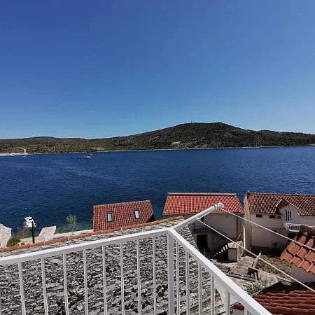 Konukevi Zdravka Primošten